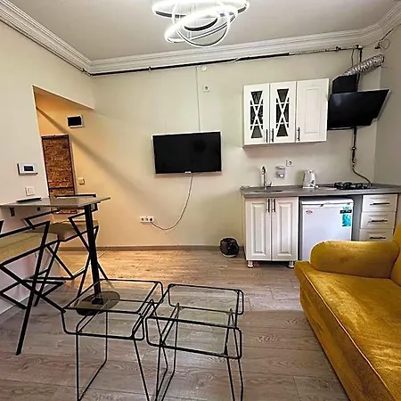 Taksim White Hotel