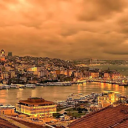 Taksim White ホテル イスタンブール